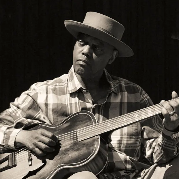 Eric Bibb — Carlas Cafe, Näsby