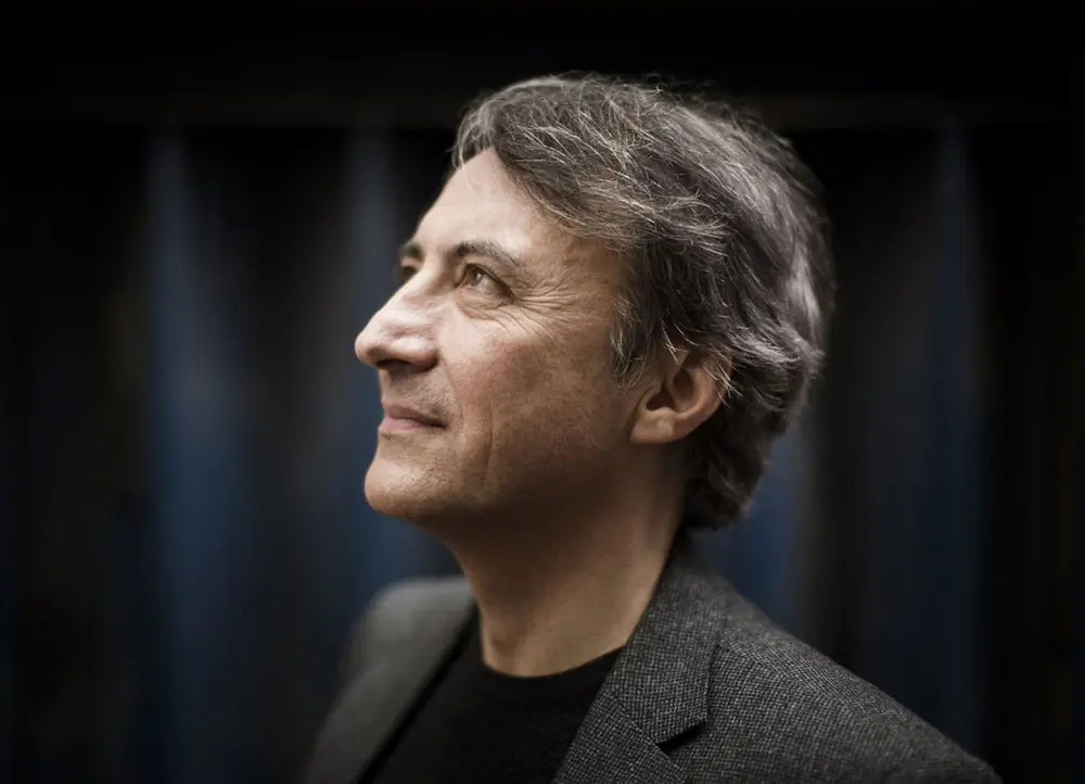 Jean-Efflam Bavouzet