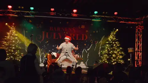 Nassim Al Fakir - Children's Christmas World