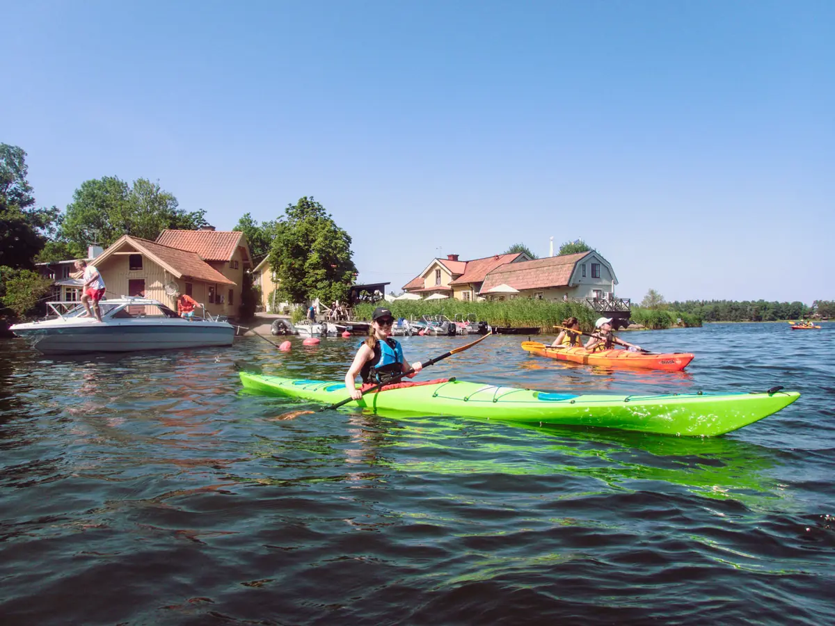 Kayaking in Vaxholm with Fika — Skärgårdens Kanotcenter, Vaxholm