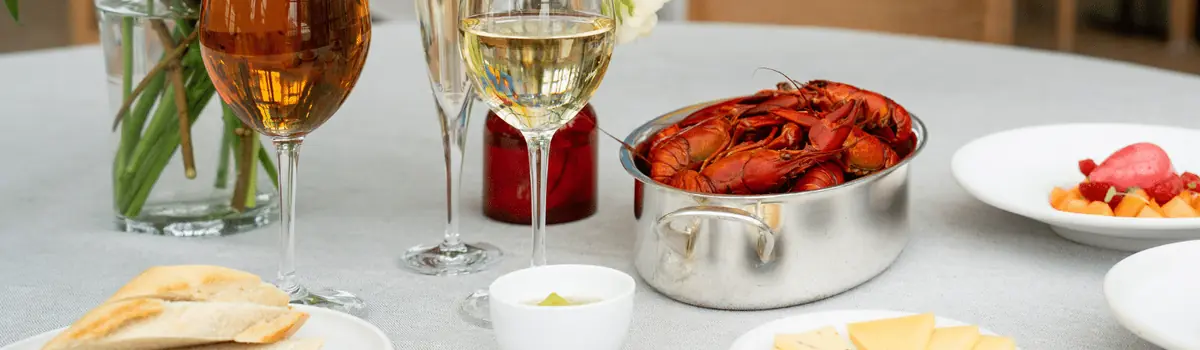 Crayfish Party at Ulriksdals Värdshus — Ulriksdals Värdshus, Solna
