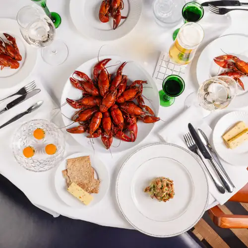 A Three-Day Crayfish Party at Gondolen