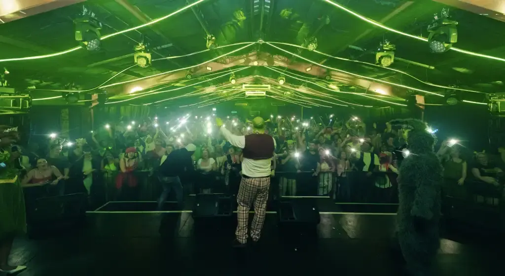 Shrek Rave — Debaser Strand, Tukholma