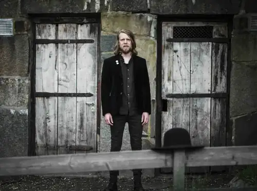 Kristofer Åström