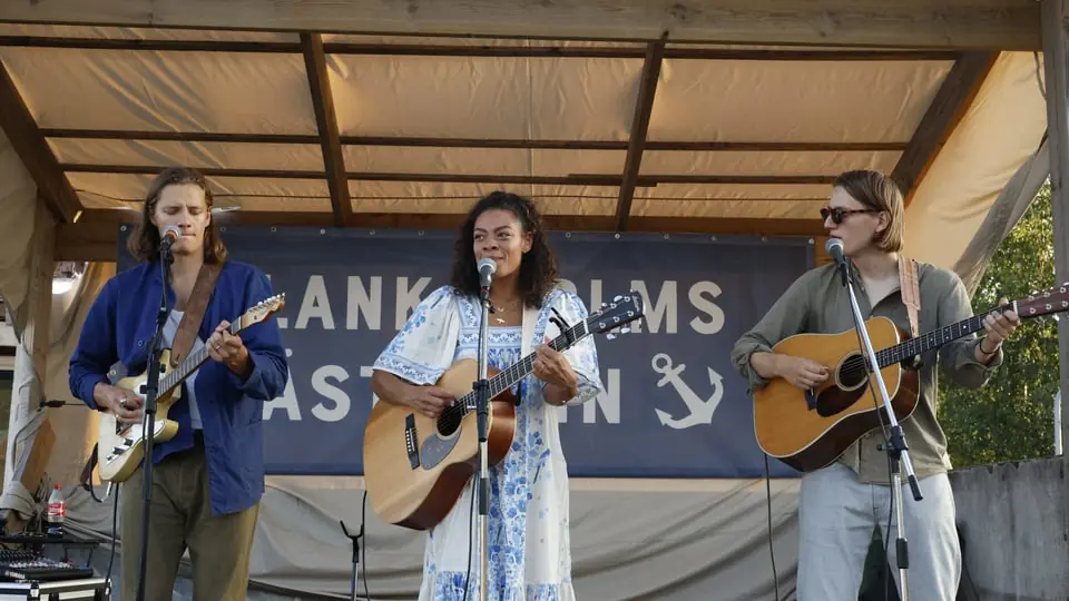 Mollie Minott & Dimpker Brothers — Blankaholms Gästhamn, Blankaholm