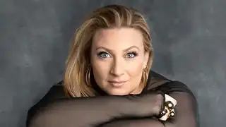 Сара Доун Файнер