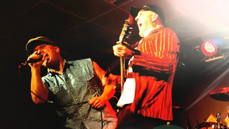 Angus - The Ultimate Tribute — Carlsson På Kajen - Folkparken vid Mälaren, Västerås