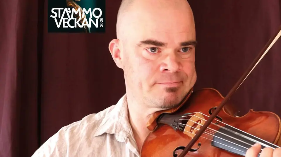 Kurssi toisen äänen laulamisesta Adrian Jonesin kanssa (syventävä) — Folkmusikens hus, Rättvik