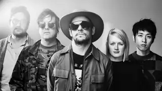 Ryan Davis & The Roadhouse Band