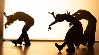 STUCK - Mounia Nassangar (FR)