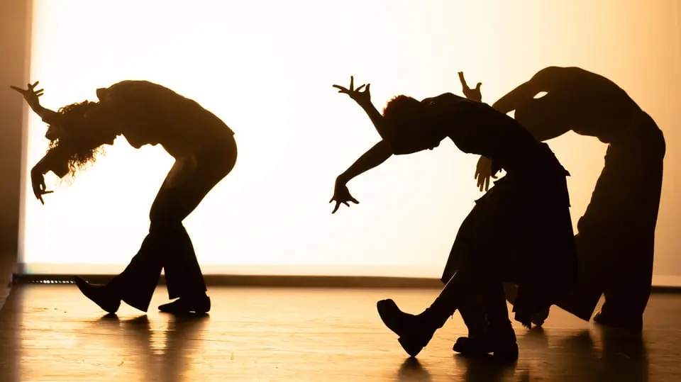 STUCK - Mounia Nassangar (FR) — Dansstationen på Palladium, Malmö