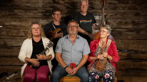 Ukuleleorkesteri esittää ja kertoo: Allan Edwall