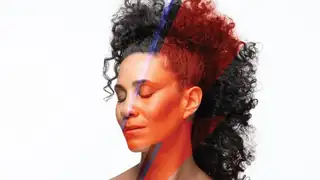 Miriam Aïda - Loving the Hero