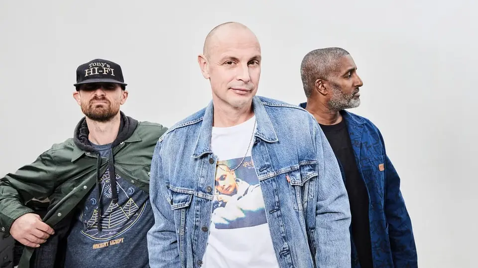 PETTER LIVE - Sundsvall Repar Sig — Tunet Alnö, Alnö