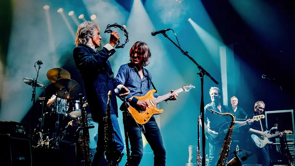 The Dire Straits Experience — Uppsala Konsert & Kongress, Stora salen, Uppsala