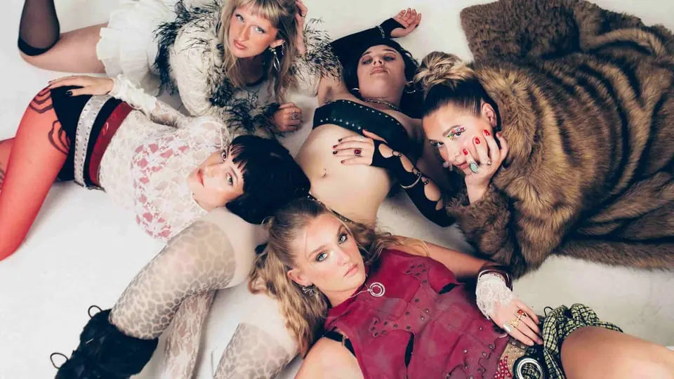 4/10 GIRL GROUP | DEBASER NOVA — DEBASER NOVA, Stockholm
