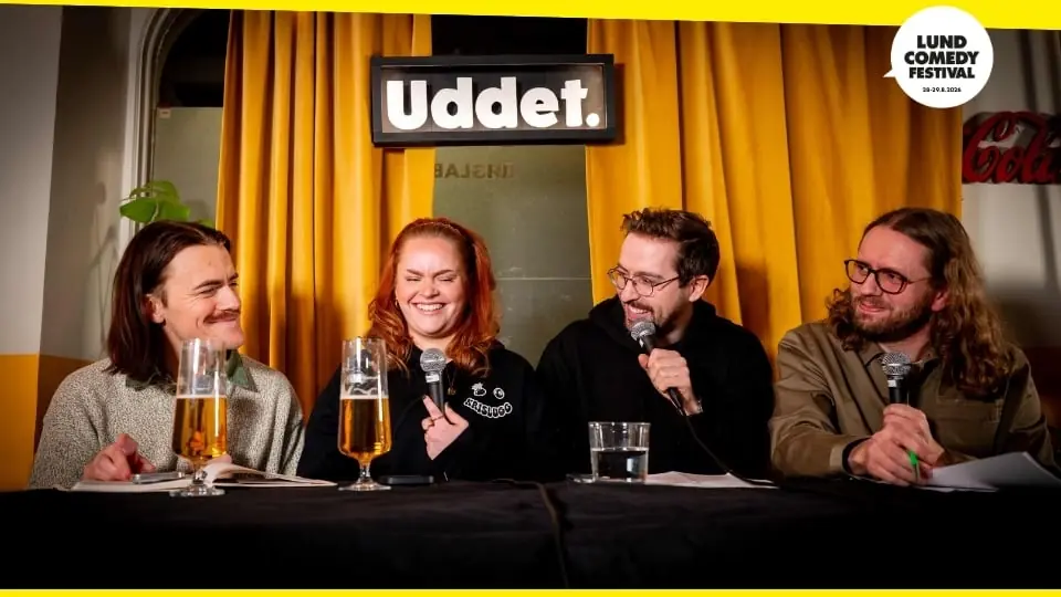 Uddet. News Commentary Humor Panel Show — Hubben i hörnan Stadshallen, Lund
