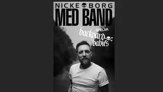 Nicke Borg med band spelar Backyard Babies