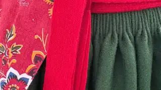 Зелёная юбка