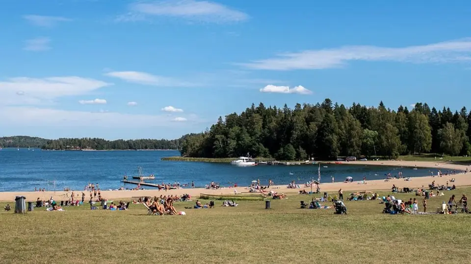 Купание в Фарстанэсе для детей и молодёжи — Borgmästarudden, Сёдертелье