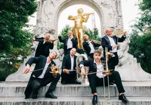 Mnozil Brass - Strau$$ — Konsertsalen, Мальмё