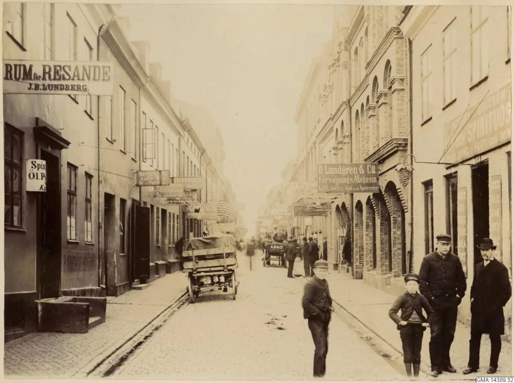 Göteborgskalaset: Emigranttien kadut — Sjöfartsmuseet Akvariet, Göteborg
