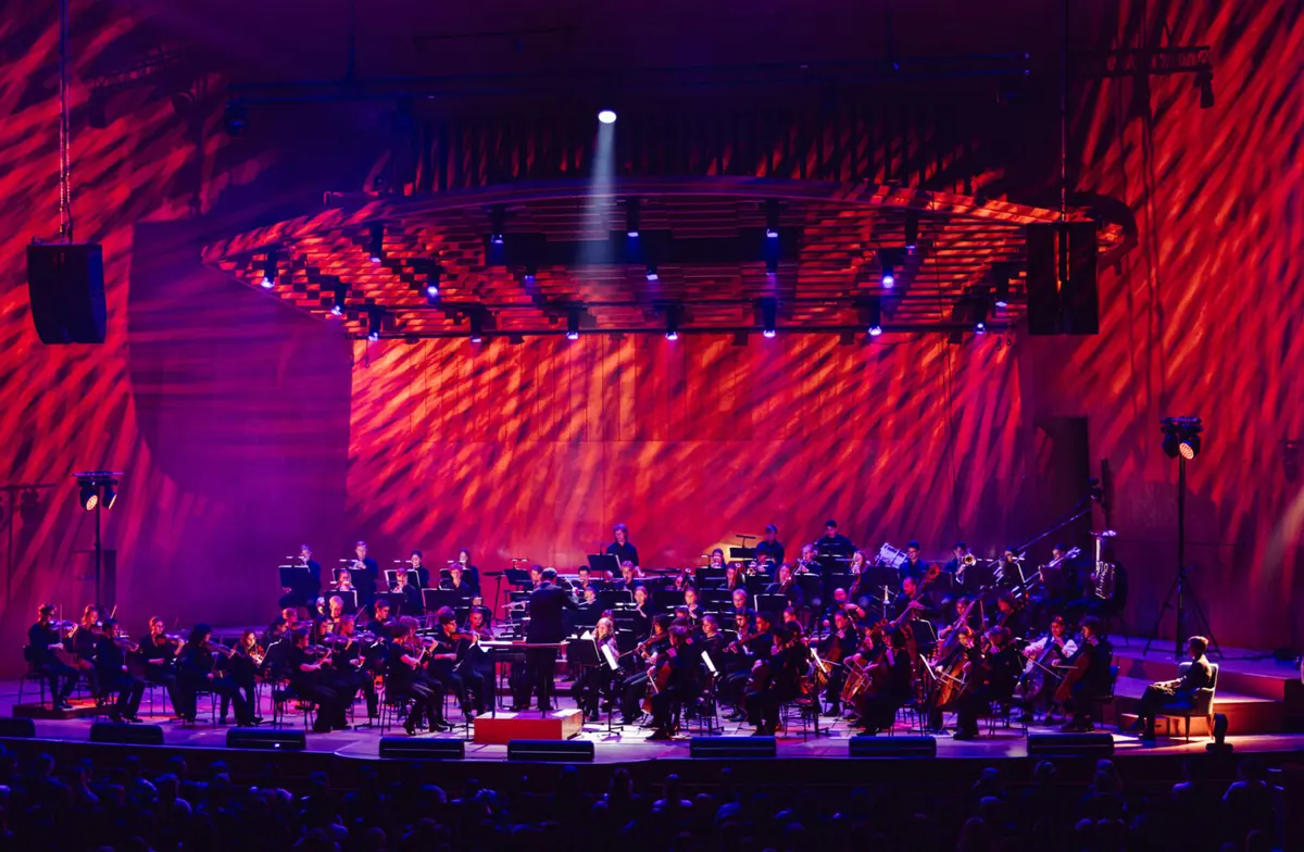 VÄGUS: Mahler-sinfonia nro 1 — Göteborgs Konserthus, Göteborg