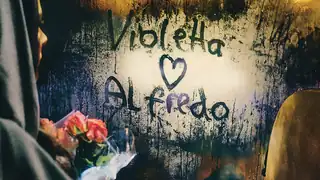Operan Violetta Takes the Bus