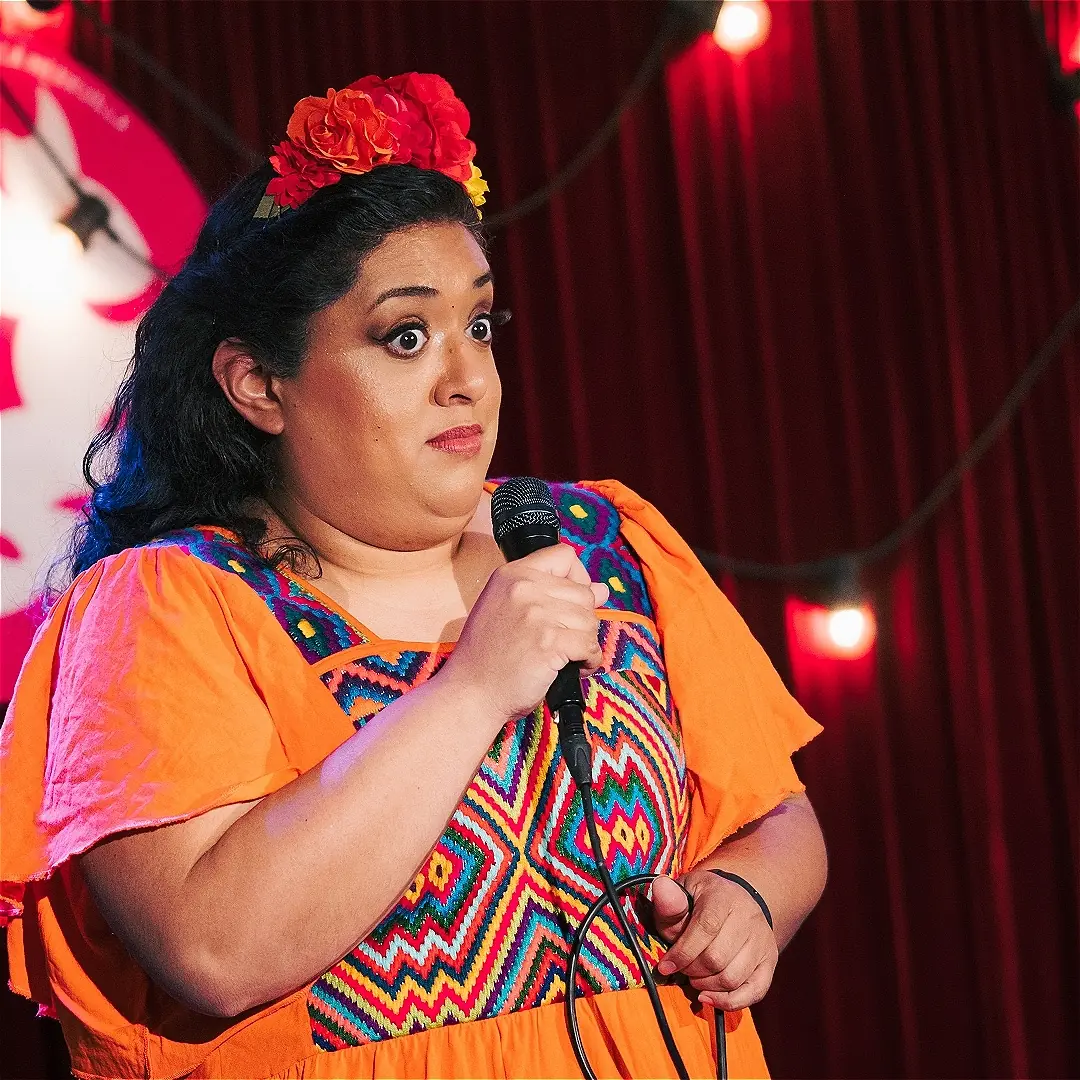 Ana Falcon: #1 Mexican in Estonia — Bacchi Syre, Tukholma