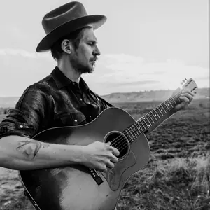 Martin Riverfield And The Wheels Of Fortune — Vaxholmskajen, Tukholma