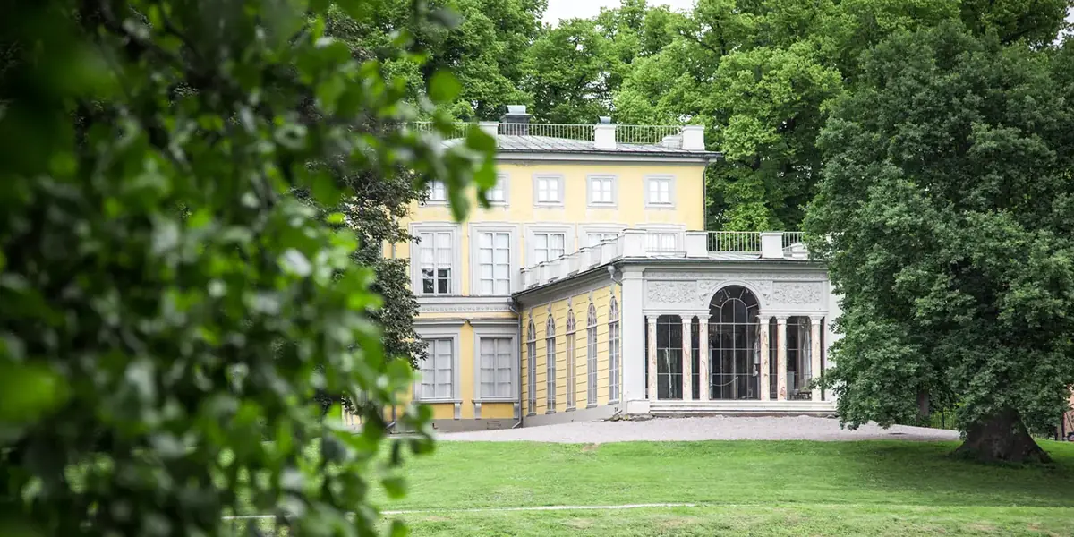 Guided Tour of Gustav III's Pavilion — Gustav III:s paviljong, Stockholm