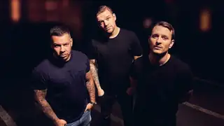 Dom Första