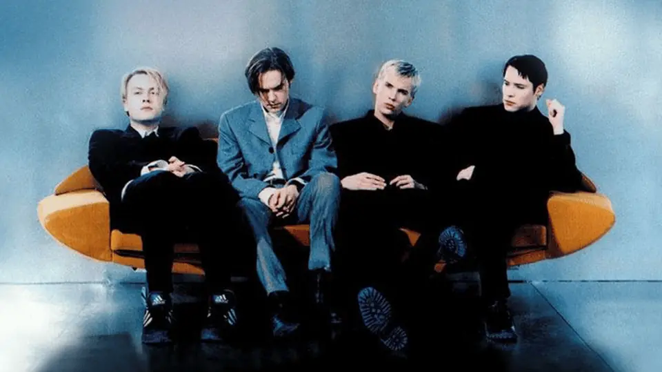 2/10 EN HYLLNINGSFEST TILL KENT | DEBASER KLUBBEN — Debaser Hornstulls Strand, Stockholm