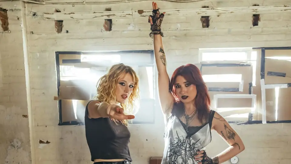 Lambrini Girls — Pustervik, Gothenburg