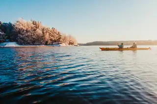 Vinterpadling, kaffe og varm badstue