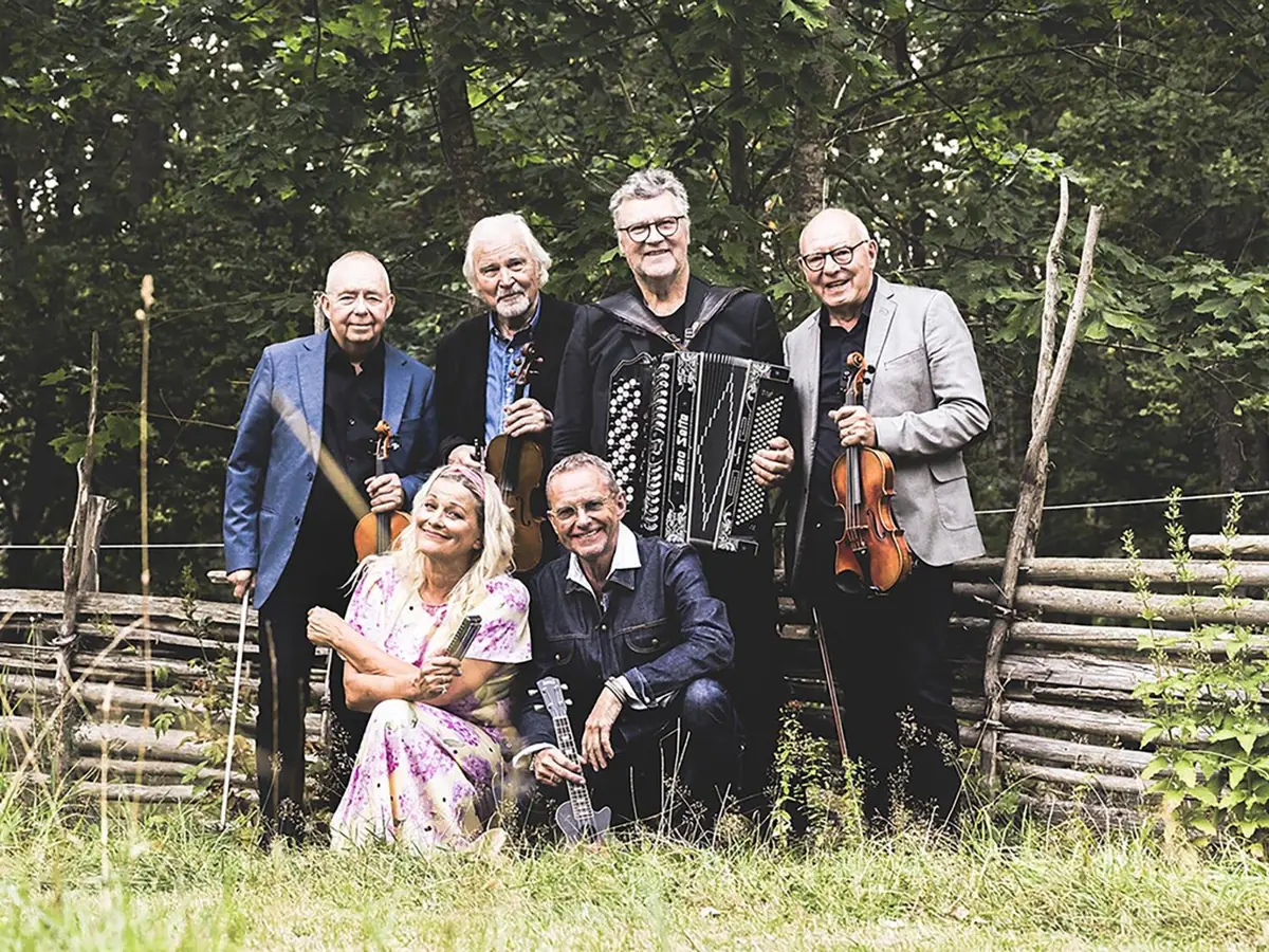 Orsa spelmän, Tina Ahlin & Bengan Janson — Draken Live, Göteborg