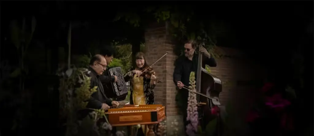 Thuva Härdelin & Lelo Nika Trio — Stallet - Världens Musik, Stockholm